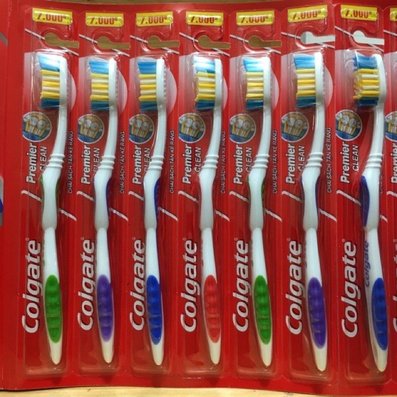 Bàn chải đánh răng Colgate Premier Clean chải sạch từng kẽ răng