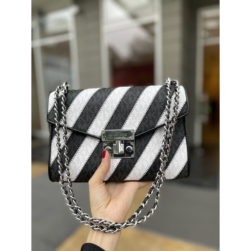 Túi xách nữ chính hãng Michael Kors mẫu đeo nhiều kiểu sang trọng Size 23x16cm