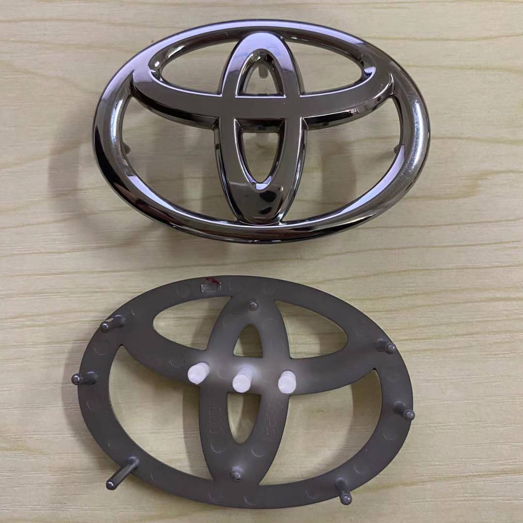 Logo Dán Trang Trí Vô Lăng Xe Hơi Toyota Rav4 Altis Vios Wish Camry Yaris Sienta