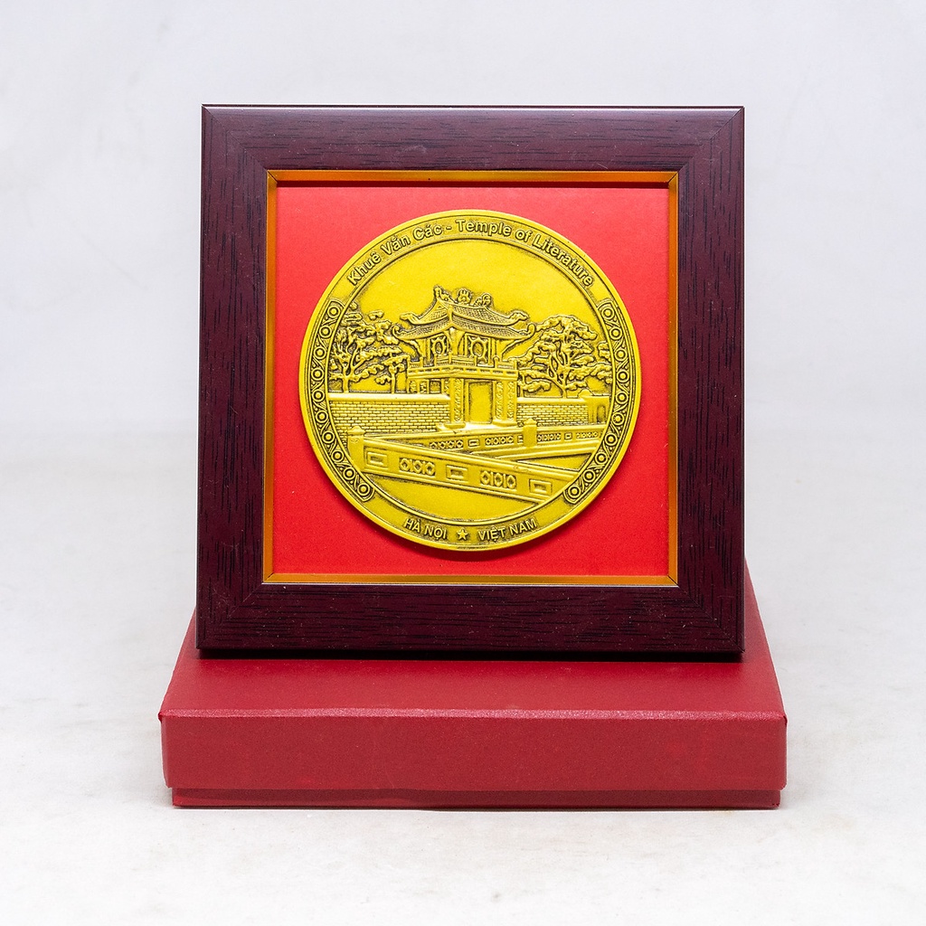 Tranh đồng chạm khảm nổi hình Khuê Văn Các (Văn Miếu - Quốc Tử Giám)