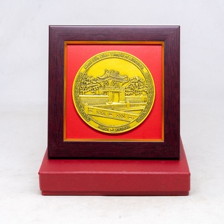 Tranh đồng chạm khảm nổi hình Khuê Văn Các