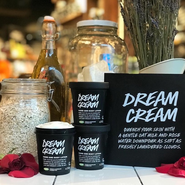 Kem dưỡng ẩm toàn thân LUSH - Dream Cream body lotion