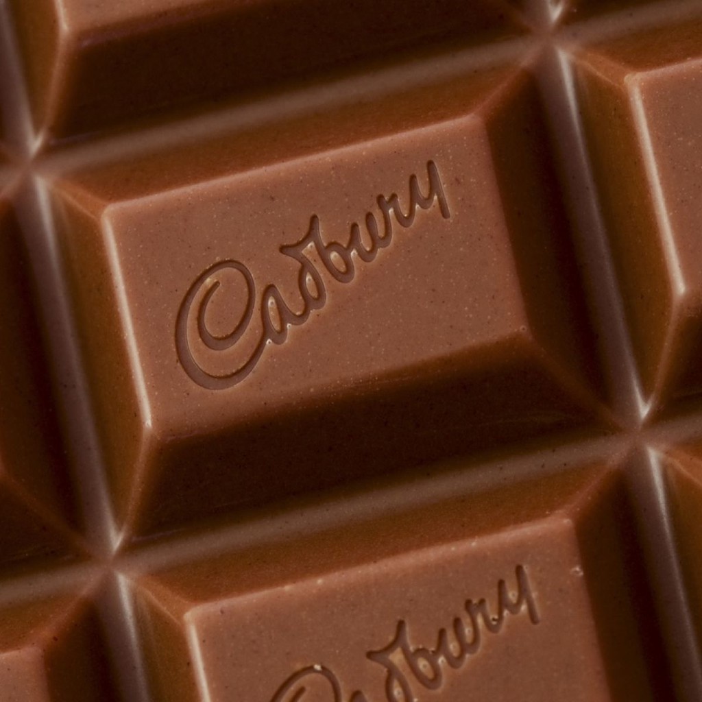 Chocolate Cadbury Dairy Milk thanh