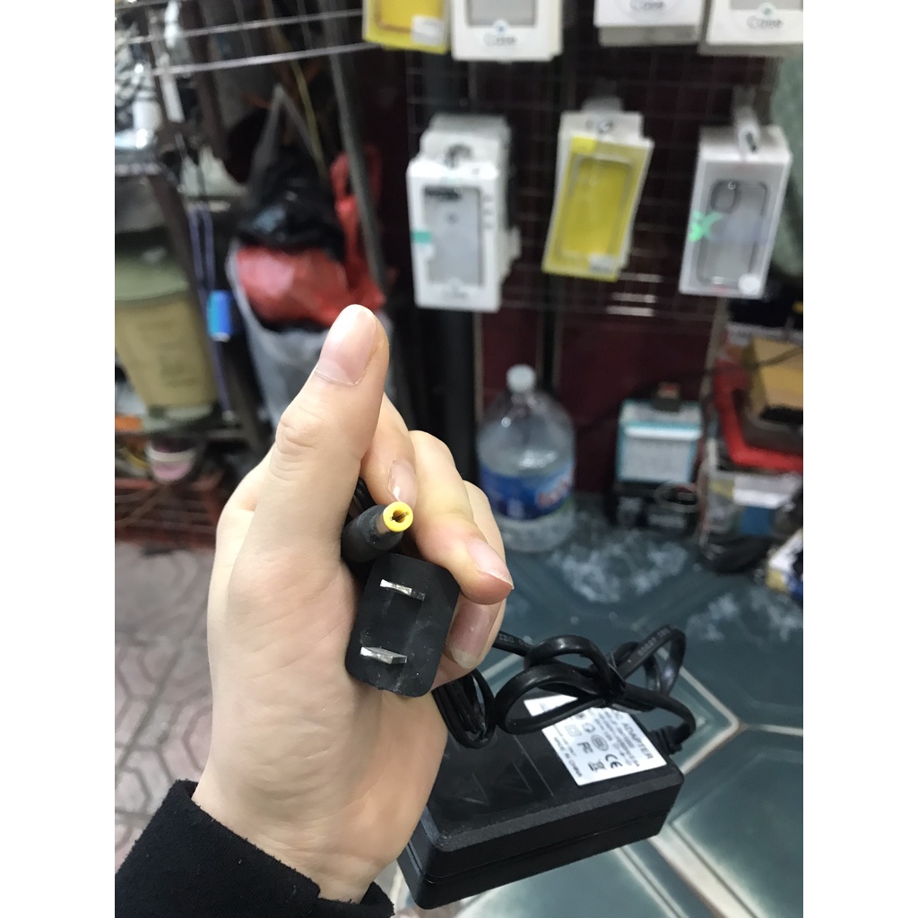 HÀNG MỚI Adapter BỘ ĐỔI Nguồn điện 9V 1A CÓ ĐEN BÁO