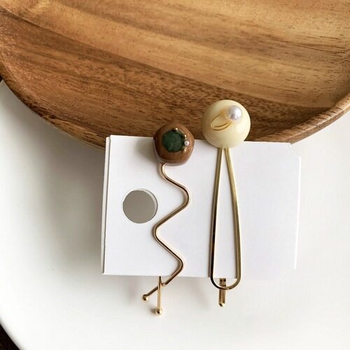 Set 2 Cái Kẹp Tóc Hợp Kim Họa Tiết Không Gian Sang Trọng Độc Lạ Phụ Kiện Tóc Nữ Xu Hướng 2021