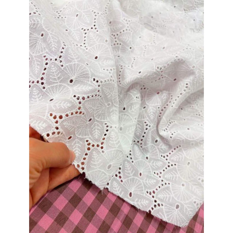 Vải thô boi thêu hoa