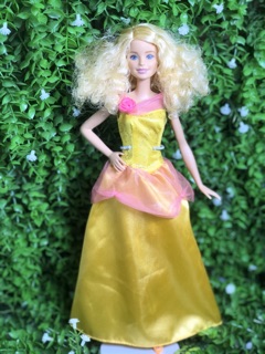 Búp bê barbie