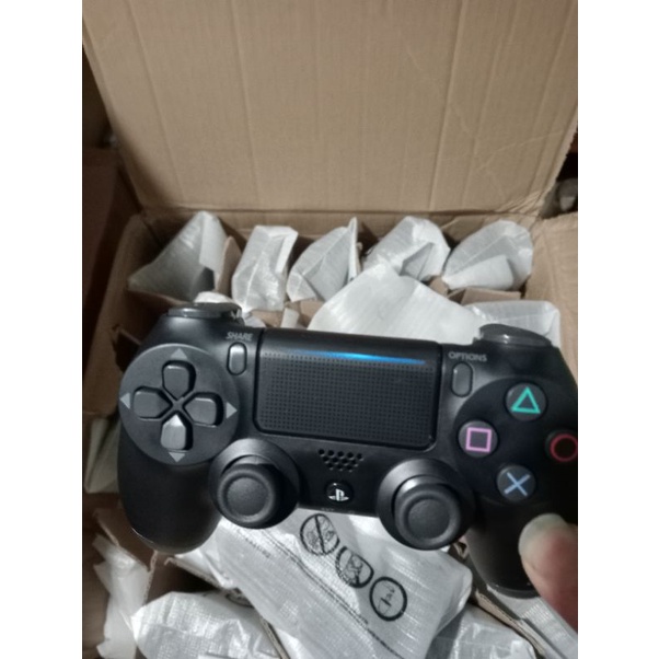 Tay cầm PS4 đời Slim/Pro qua sử dụng