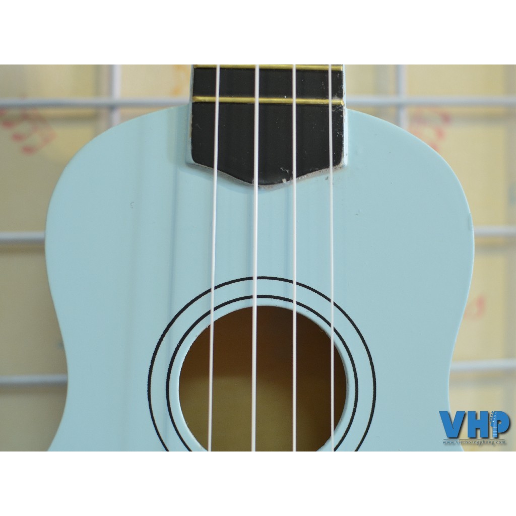 Đàn Ukulele Xanh dương nhạt Soprano Magnate 21'' tặng bộ phụ kiện