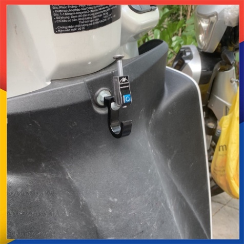 Móc Treo Đồ Xe Máy