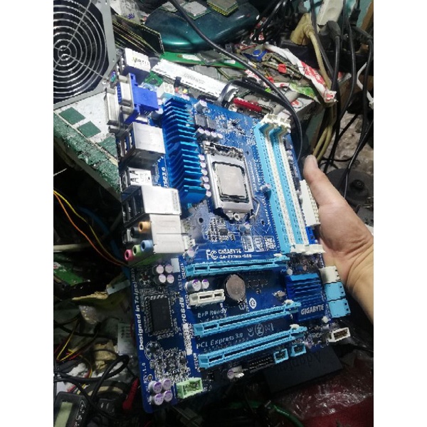 Main bo mạch chủ giga asus msi acer h67,p67,  b75, h77, z77 chạy tốt..