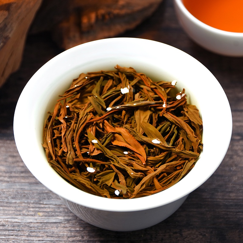 HỒNG TRÀ CHÍNH SƠN TIỂU CHỦNG VŨ DI SƠN THƯỢNG CẤP 250 GRAM (ĐÓNG HỘP THIẾC)