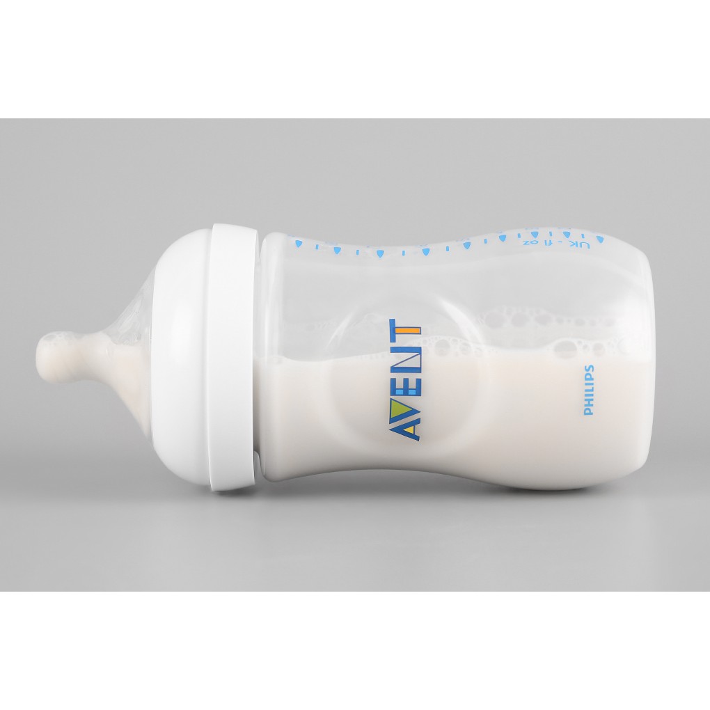 Bình sữa Philips Avent 260ml SCF693/13 (1-6 tháng) mô phỏng tự nhiên giống với bầu ngực mẹ không chứa BPA