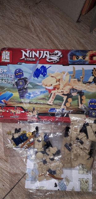 Lắp ráp Legoninja rồng 8019 có 142 chi tiết