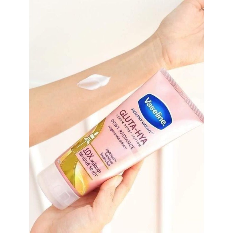 &lt;DATE T1, T3/2023&gt; VASELINE GLUTA-HYA LOTION - KEM DƯỠNG TRẮNG SÁNG TOÀN THÂN HỊÊU QUẢ GẤP 10 LẦN