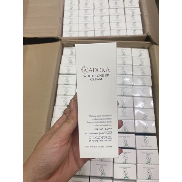 Kem chống nắng Adora 100ml