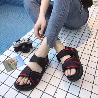 Dép quai hậu đế bánh mì