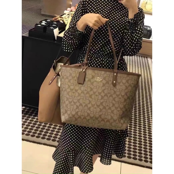 Tote Coach chuẩn auth tuồn