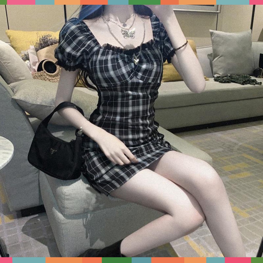 Đầm Nữ Kẻ Đen Bèo Ngực ️🎶 Váy Nữ Cộc Tay Cổ Vuông Dáng Ngắn | BigBuy360 - bigbuy360.vn