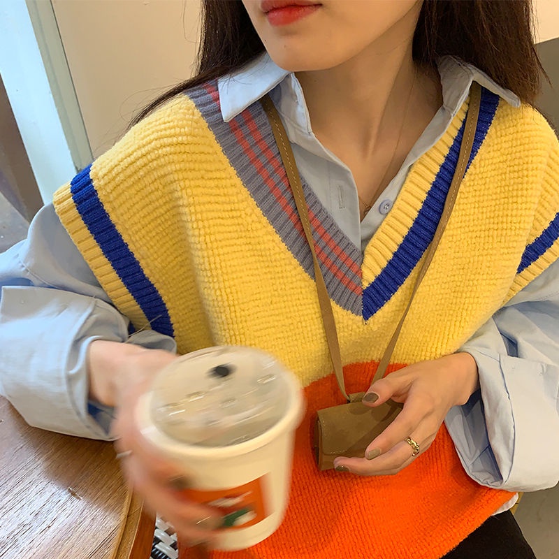 Áo dệt kim sát nách dáng rộng phối màu tương phản kiểu Hàn Quốc thời trang cho nữ