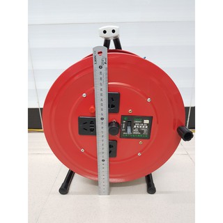 Rulo cuốn dây điện có CB chống giật