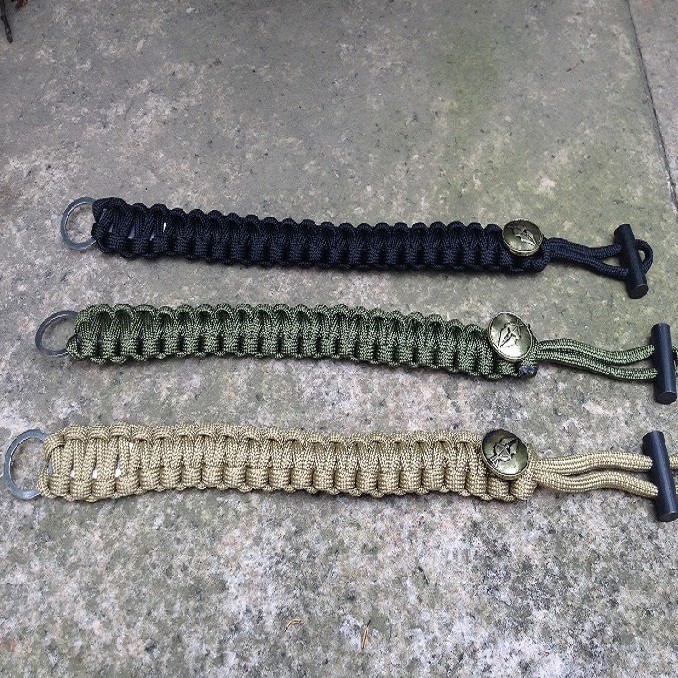 Vòng tay cao cấp Hiking giá rẻ dây Paracord kiểu dáng chiến binh quà tặng cao cấp cực ngầu