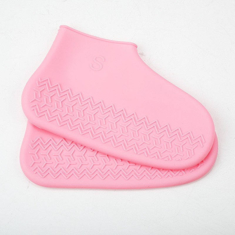 Bọc giày đi mưa chất liệu silicone chống trơn trượt | BigBuy360 - bigbuy360.vn