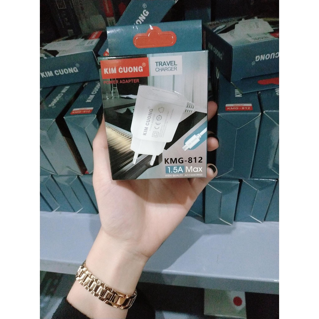 Sạc Kim Cương Liền Dây KMG 812 - Hàng chính hãng