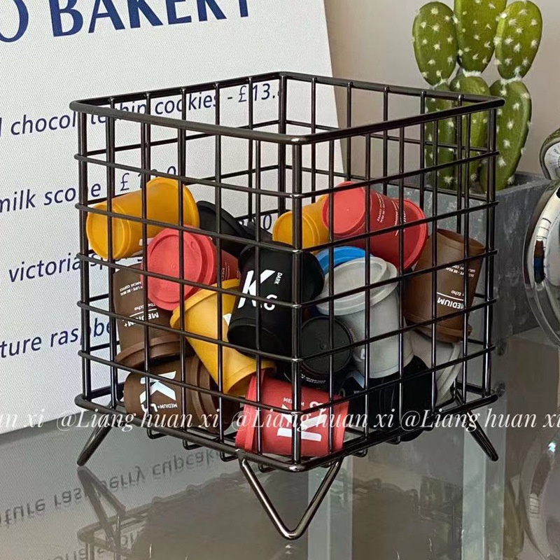 Giỏ Đựng Đồ Dùng Bằng Kim Loại Phong Cách Bắc Âu Độc Đáo Tiện Dụng Cho Văn Phòng