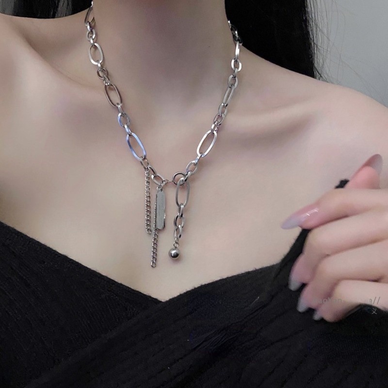 Vòng cổ chuỗi vuông chất liệu thép titan cá tính sành điệu