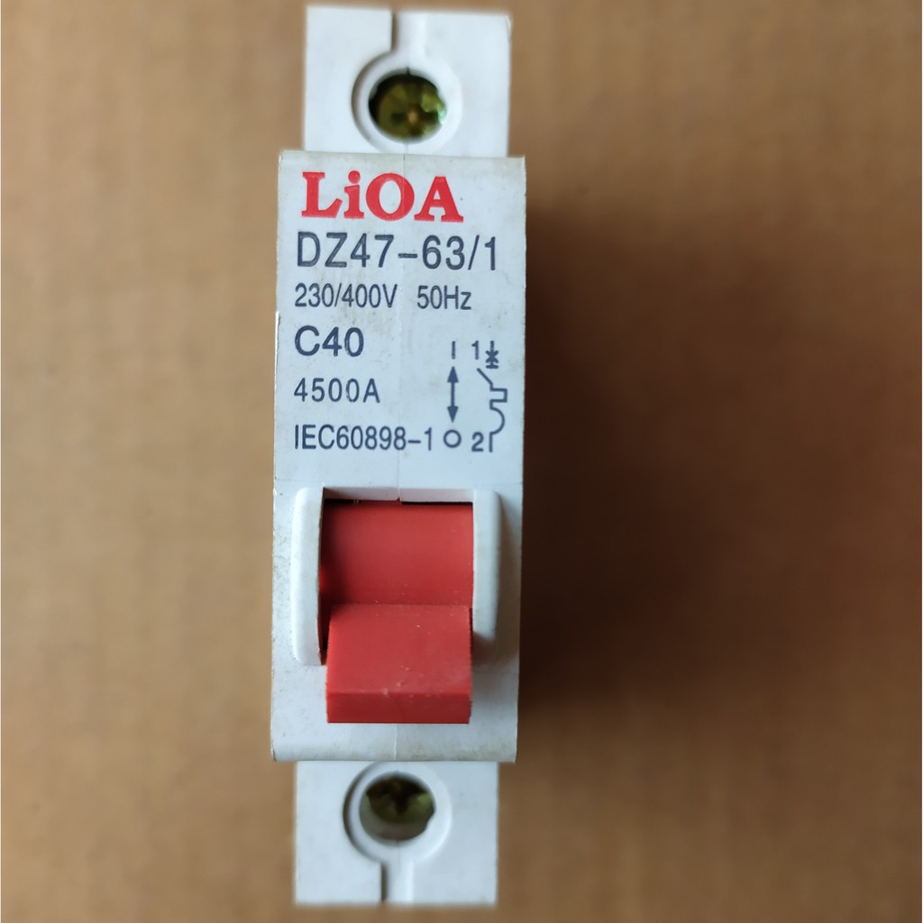 ATTOMAT LiOA 1 CỰC -ÁT CÀI TỪ 6A-63A