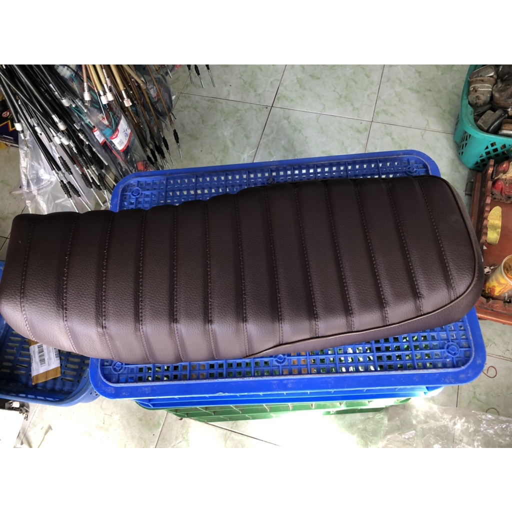 Yên độ cho xe win- da lợp màu đen