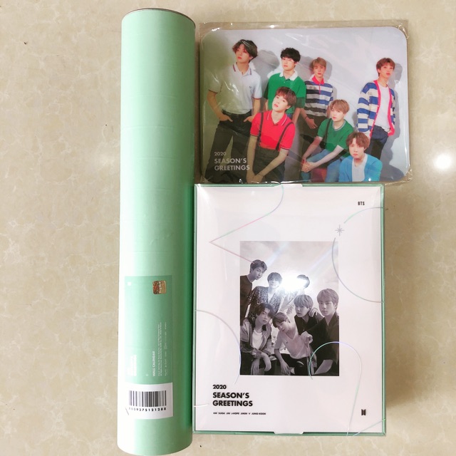 [CÓ QUÀ + CÓ SẴN] BTS SEASON'S GREETING 2020 Lịch treo tường BTS | BigBuy360 - bigbuy360.vn