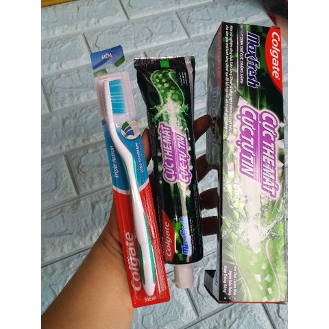 Bộ kem đánh răng Colgate than tre 122g+bàn chải