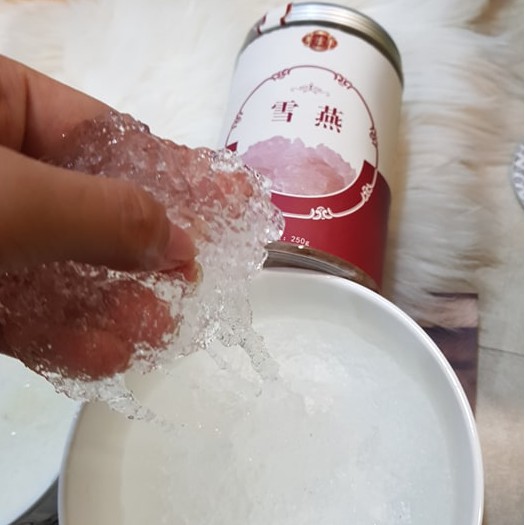 TUYẾT YẾN VÂN NAM ÍT TẠP CHẤT (HỘP 250g)