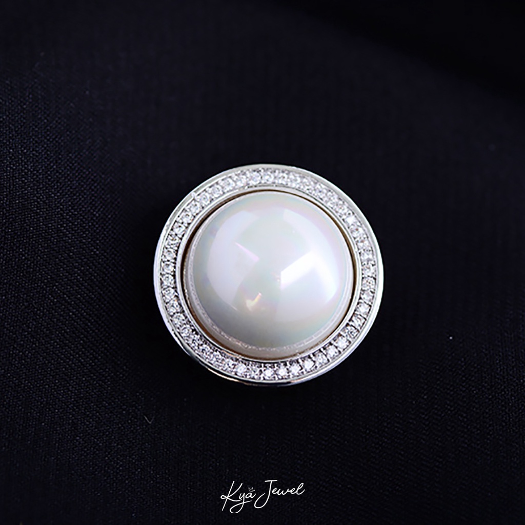 Pin Cài áo Kya Jewel dáng tròn nhuỵ trai