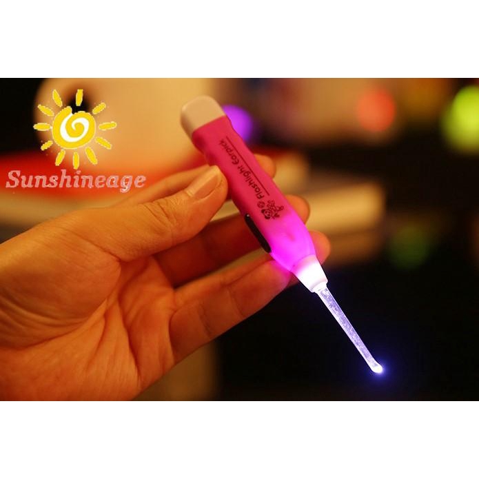[Hàng mới về] Dụng cụ lấy ráy tai đa năng có đèn quat sát an toàn cho trẻ em