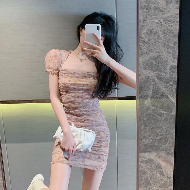 Đầm hoa tay phồng ngắn cổ vuông thời trang xuân hè dành cho nữ