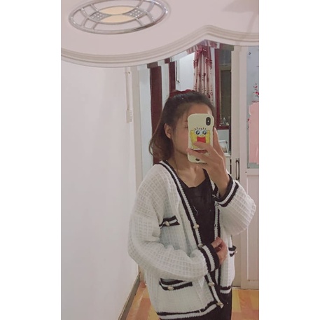 Áo len cardigan đan nổi viền sọc khuy kim loại tiểu thư