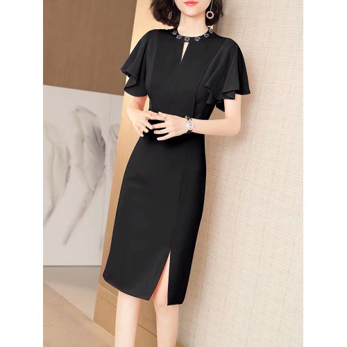 ĐẦM ÔM CÔNG SỞ ĐẸP - CỔ PHỐI HOA CỔ ĐIỂN QUÝ PHÁI