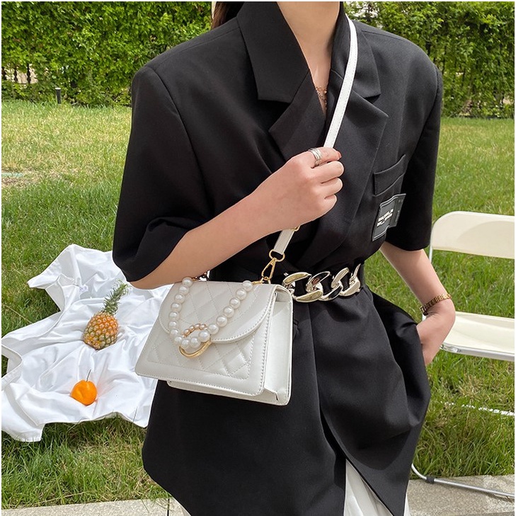 Túi xách nữ đeo chéo trần chỉ trám rất đẹp thiết kế cực sang phong cách Hàn Quốc Capucha T140