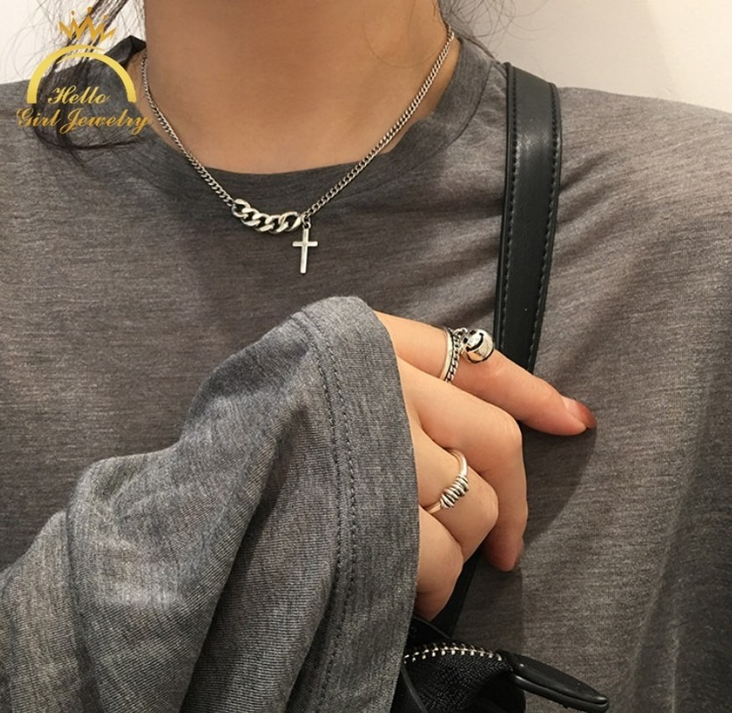 Vòng Cổ Choker Màu Sắc Bạc Phong Cách Cổ Điển Quyến Rũ Dành Cho Nữ