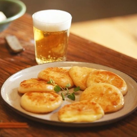 Bánh Ho-tteok Nhân Phô Mai Mozzarella Pulmuone Nhập Khẩu Hàn Quốc 600G