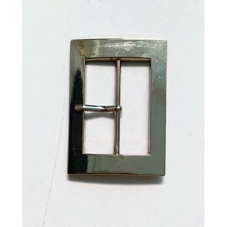 Khóa nịch chữ nhật lọt lòng 3,8cm.