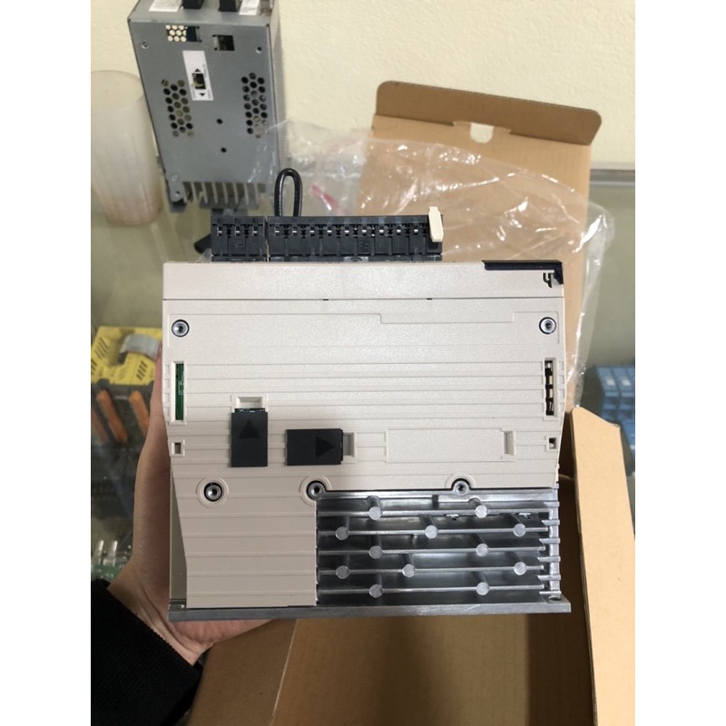 SGDV-R70A01B hàng mới full box