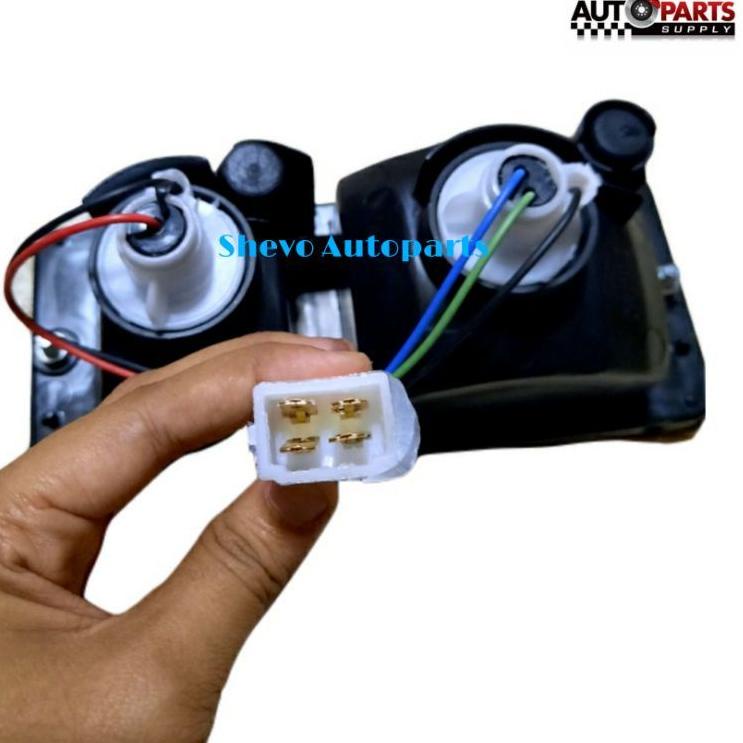 Đèn hậu cho xe GrandMax