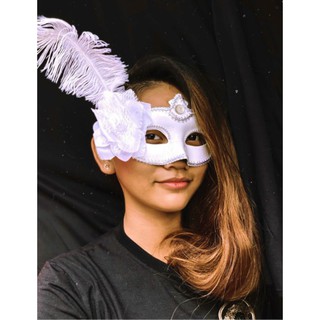 Mặt nạ lông vũ hóa trang halloween