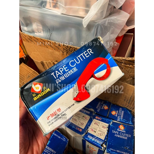 Xả dao cắt băng dính loại 0.5kg hàng xịn nhập Quảng Châu(tình trạng rách or nát mất hộp giấy bên ngoài)