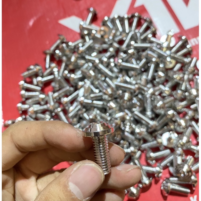 Ốc đĩa Salaya inox 304 cho xe máy thông dụng
