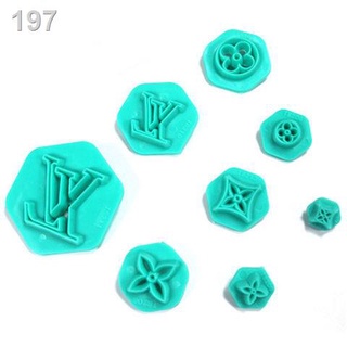 NKhuôn in bánh quy tự làm logo thương hiệu nổi tiếng fondant trang trí dập bộ dụng cụ